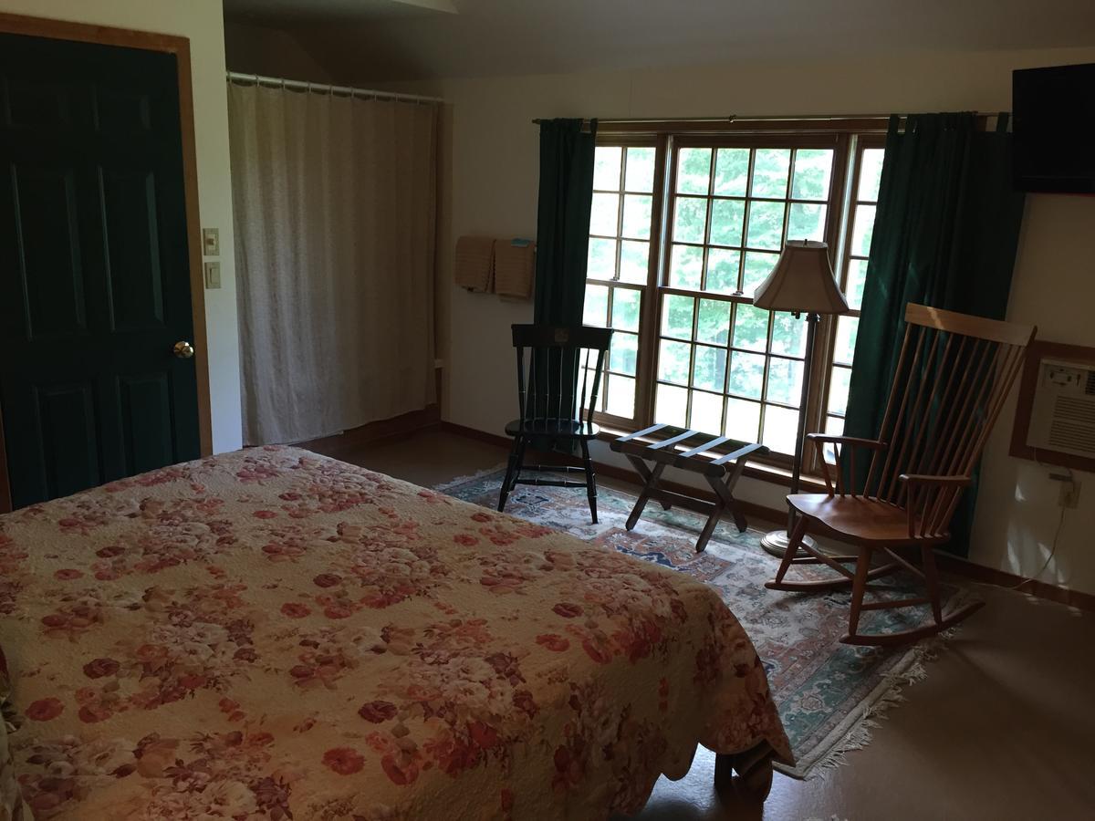 Breakfast On The Connecticut Bed and Breakfast Lyme Exterior foto
